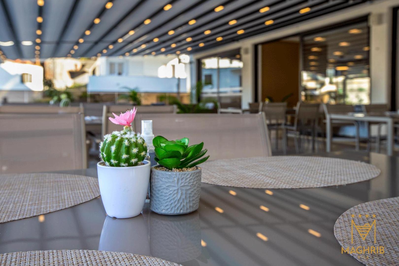 Maghrib Hotel Ulcinj Exterior foto